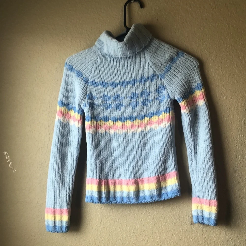 Girls Sweater Y2K Energie Light Blue Turtleneck Long Sleeve Sweater Girls Medium